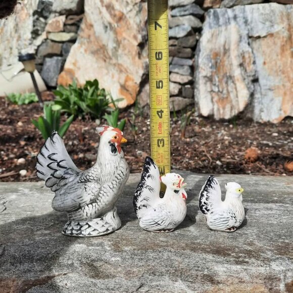 Set of 3 VTG Porcelain Rooster/Chicken Figurines - Picture 3 of 9